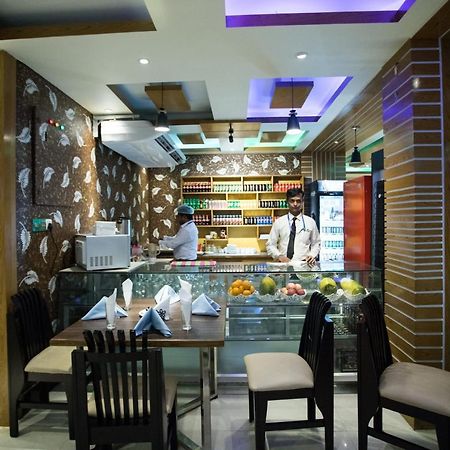קוקס בזאר Hotel Mishuk מראה חיצוני תמונה