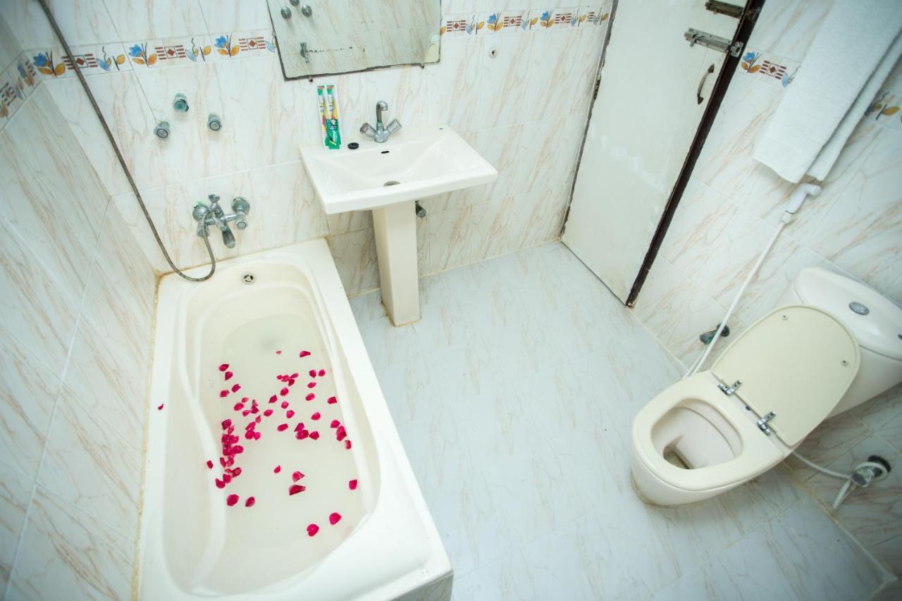 קוקס בזאר Hotel Mishuk מראה חיצוני תמונה