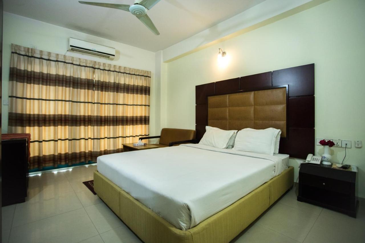 קוקס בזאר Hotel Mishuk מראה חיצוני תמונה