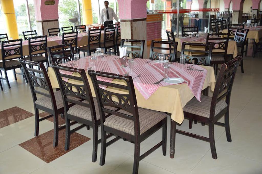 קוקס בזאר Hotel Mishuk מראה חיצוני תמונה