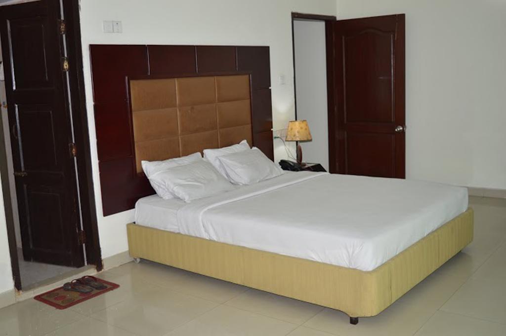 קוקס בזאר Hotel Mishuk מראה חיצוני תמונה