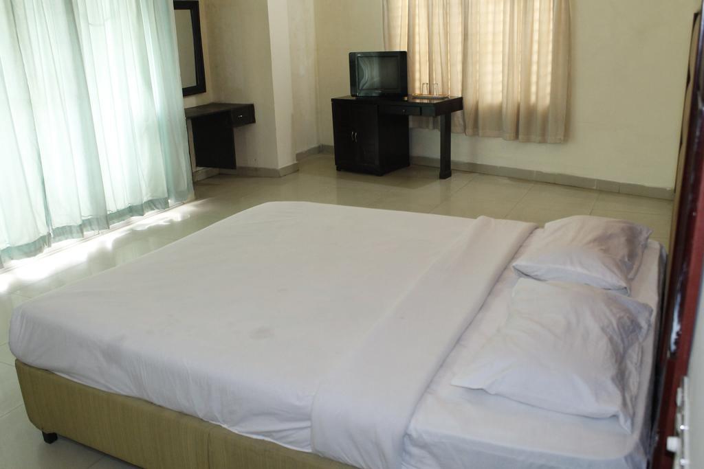 קוקס בזאר Hotel Mishuk מראה חיצוני תמונה